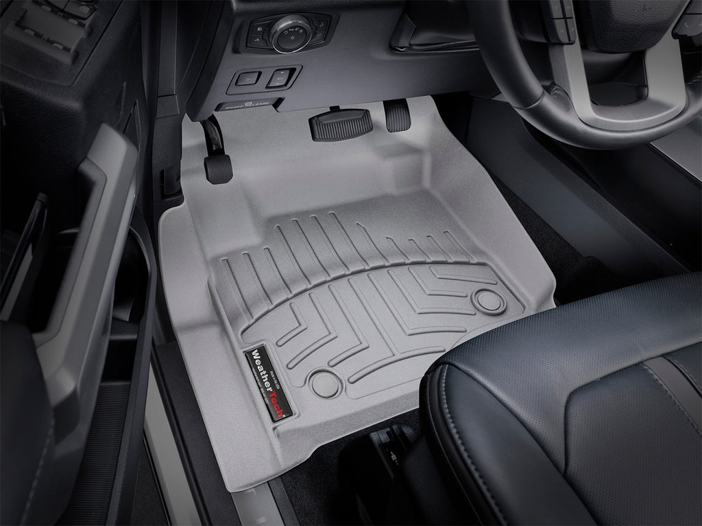 Weathertech 4610121 FloorLiner™ DigitalFit® for Select Ford F-250 Super Duty, Ford F-350 Super Duty, Ford F-450 Super Duty, Ford F-550 Super Duty