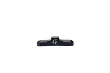 Load image into Gallery viewer, Fleece Performance FPE-BRAB-D1 32V Duramax Rocker Bridges for Select Chevrolet Silverado HD, Chevrolet Silverado HD Classic, Chevrolet Silverado 3500, Chevrolet Silverado Classic, Chevrolet Silverado HD, GMC Sierra HD, GMC Sierra HD Classic, GMC Sierra