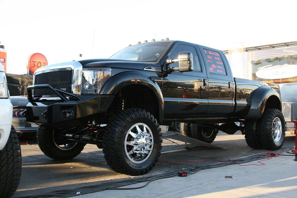 Fab Fours FS11-A2652-B Premium Heavy Duty Winch Front Bumper for Select Ford F-450 Super Duty, Ford F-550 Super Duty