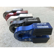 Load image into Gallery viewer, Flatlink-Xtv-Winch-Shackle-Mount-Silver-Factor-55