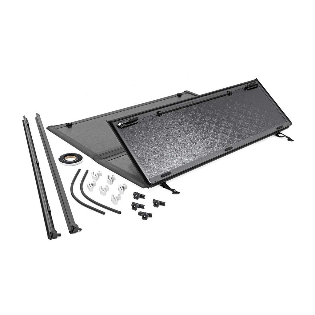 Ford-Hard-Flush-Tri-Fold-Bed-Cover-6.5-Ft-Bed-08-16-Ford-Super-Duty-Rough-Country