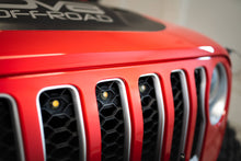 Load image into Gallery viewer, DV8 Offroad GRGL-01 GRGL-01 20-22 JEEP GLADIATOR JT FRONT GRILL AMBER ACCENT LIGHTS for Select Jeep Gladiator