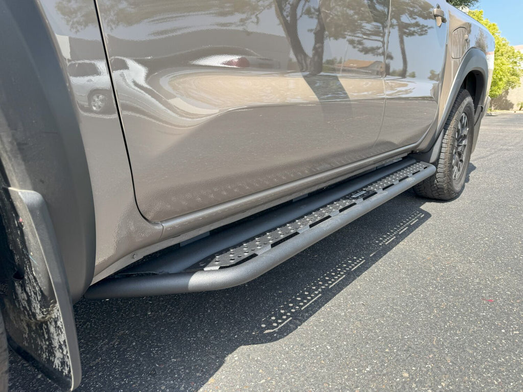 Go Rhino D64348T Dominator Xtreme D6 Side Steps with Rocker Panel Mounting Kit for Select Nissan Frontier