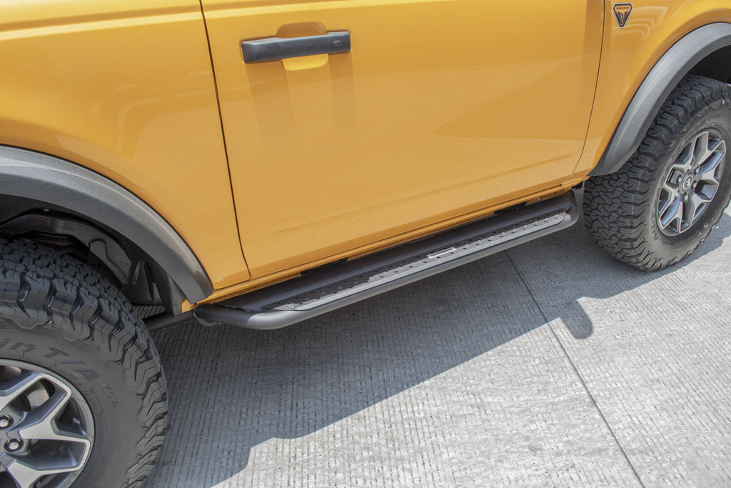 Go Rhino DS4131T Dominator Xtreme DS Side Steps with Rocker Panel Mounting Bracket Kit for Select Ford Bronco