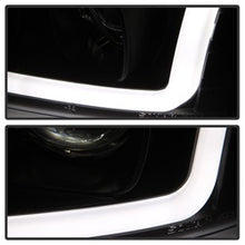 Load image into Gallery viewer, Gmc-Sierra-150025003500-99-06-V2-Projector-Headlights---Drl---Black-Pro-Yd-Cde00v2-Lb-Bk
