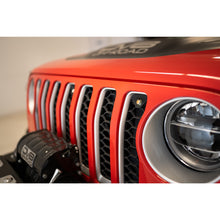 Load image into Gallery viewer, Grjl-02-18-22-Jeep-Wrangler-Jl-Front-Grill-Amber-Accent-Lights
