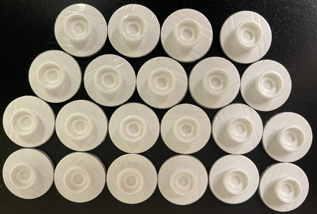 FIA HKW100 STICK-A-STUDS BULK WHITE - 500