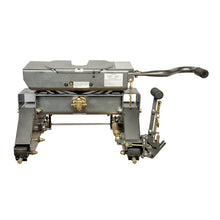Load image into Gallery viewer, Husky Towing 31667KIT Includes Fifth Whl Head With Wrap Around Jaw/ Head Support/ Glider for Select Chevrolet Silverado 1500, Chevrolet Silverado Classic, Chevrolet Silverado HD, Chevrolet Silverado LD, Chevrolet Silverado LTD, Chevrolet Silverado 2500,