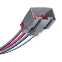 Load image into Gallery viewer, Husky Towing 31862 Compatible With Controllers for Select Ford Expedition, Ford F-150, Ford F-250 Super Duty, Ford F-350 Super Duty, Ford F-450 Super Duty, Ford F-550 Super Duty, Ford Flex, Lincoln MKT, Lincoln Navigator