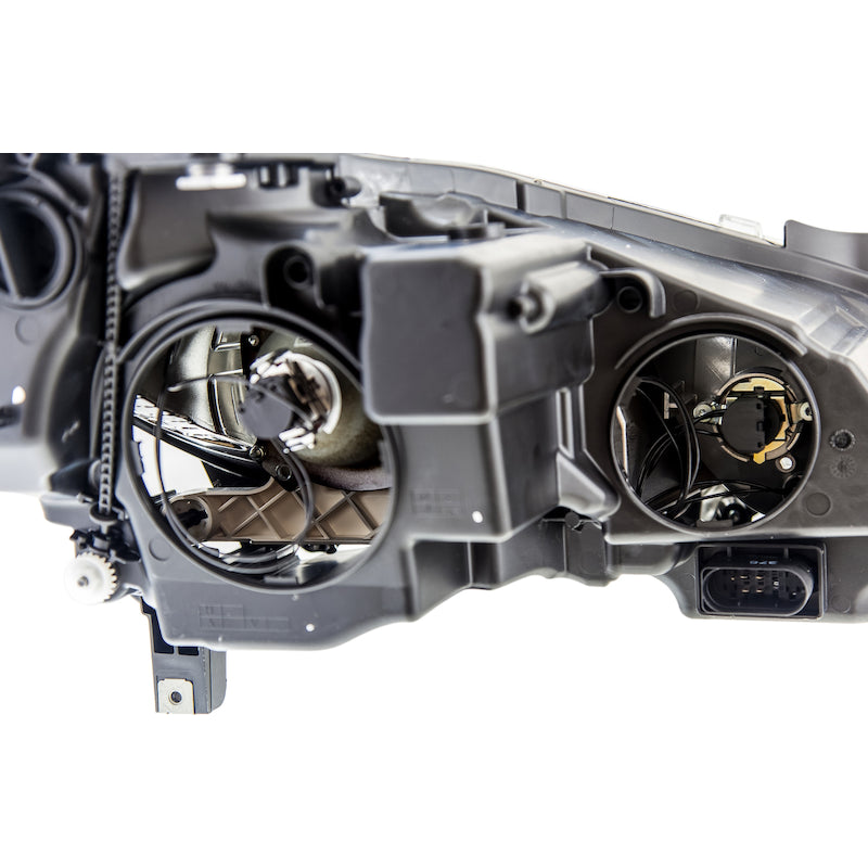 Hlmp-Lh-Mb-210-11-WO-Cornering-Lamp