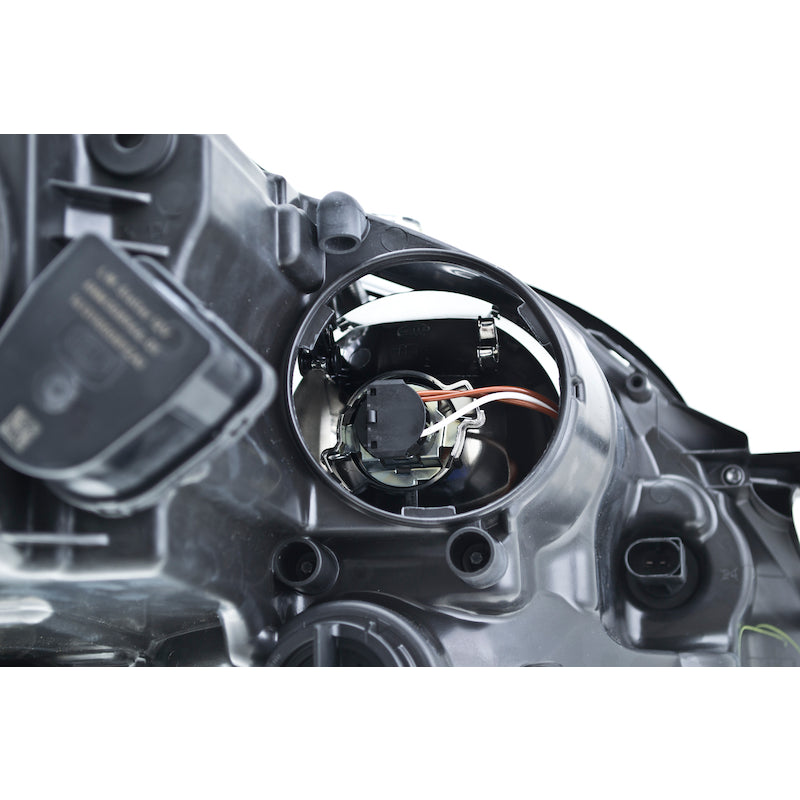 Hlmp-Lh-Mb-Gl-Cls-Bi-Xen-No-Bllst-06-