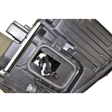 Load image into Gallery viewer, Hlmp-Lh-Sae-Led-Mb-E-Class