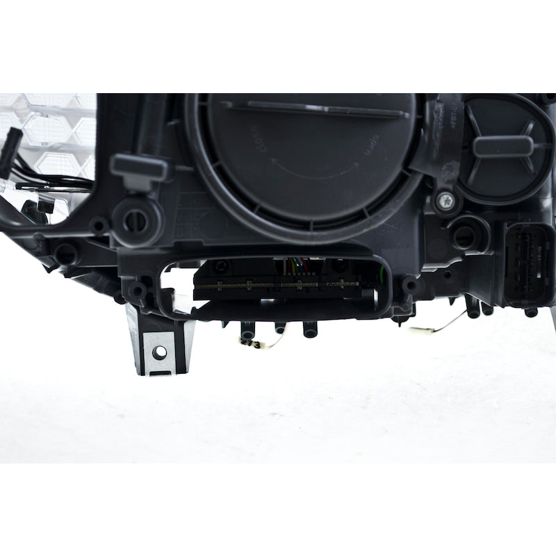 Hlmp-Lh-Xen-Bmw-5Ser-Sdn-F10-WAhl-2011-