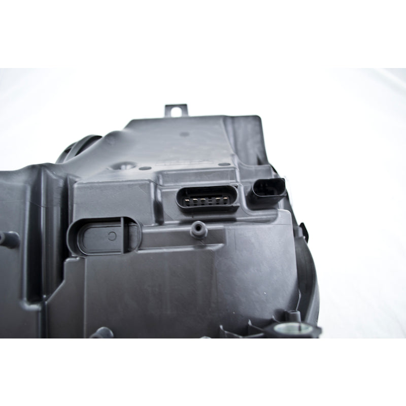 Hlmp-Rh-Mb-R-Class-06-
