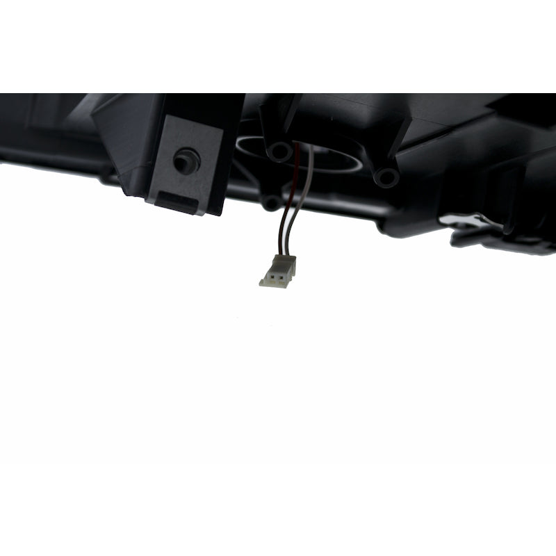 Hlmp-Rh-Xen-Bmw-5Ser-Sdn-F10-WAhl-2011-