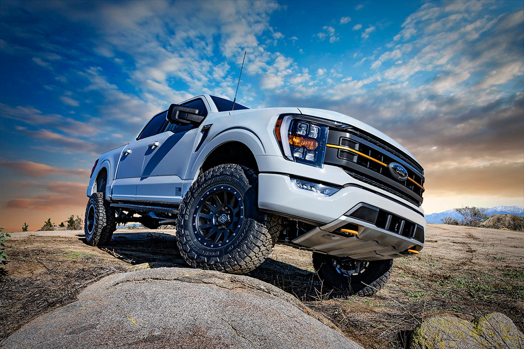 ICON Vehicle Dynamics 91824 21-25 F150 TREMOR 2.5-3" 2.5 VS RR COILOVER KIT for Select Ford F-150