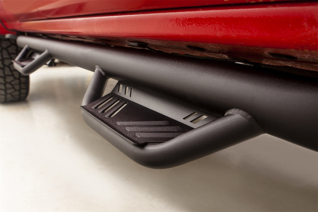 Lund 34641678 Terrain HX Step for Select Nissan TITAN, Nissan TITAN XD