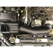 Load image into Gallery viewer, Intech-Cold-Air-Intake-Kit