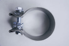 Load image into Gallery viewer, Kooks Custom Headers JI-TAS250 2-1/2in. Stainless Steel Band Clamp for Notched Slip Joint Connections.