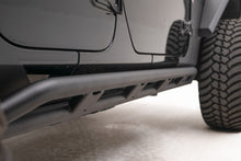 Load image into Gallery viewer, Fab Fours JL18-G1750-B Rock Slider for Select Jeep Wrangler