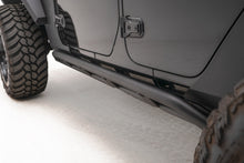 Load image into Gallery viewer, Fab Fours JL18-G1750-1 Rock Slider for Select Jeep Wrangler