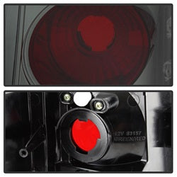 Jeep-Grand-Cherokee-05-06-Euro-Style-Tail-Lights-Smoke-Alt-Yd-Jgc05-Sm