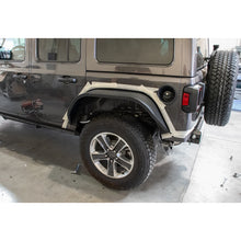 Load image into Gallery viewer, Jeep-Jl-Wide-Flat-Fenders-Set-Of-4-18-Present-Wrangler-Jl-Dv8-Offroad