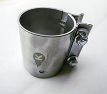 Load image into Gallery viewer, Kooks Custom Headers JI-K61006 2-3/4in. Stainless Steel 2-Bolt Band Clamp for Butt Joint Connections.