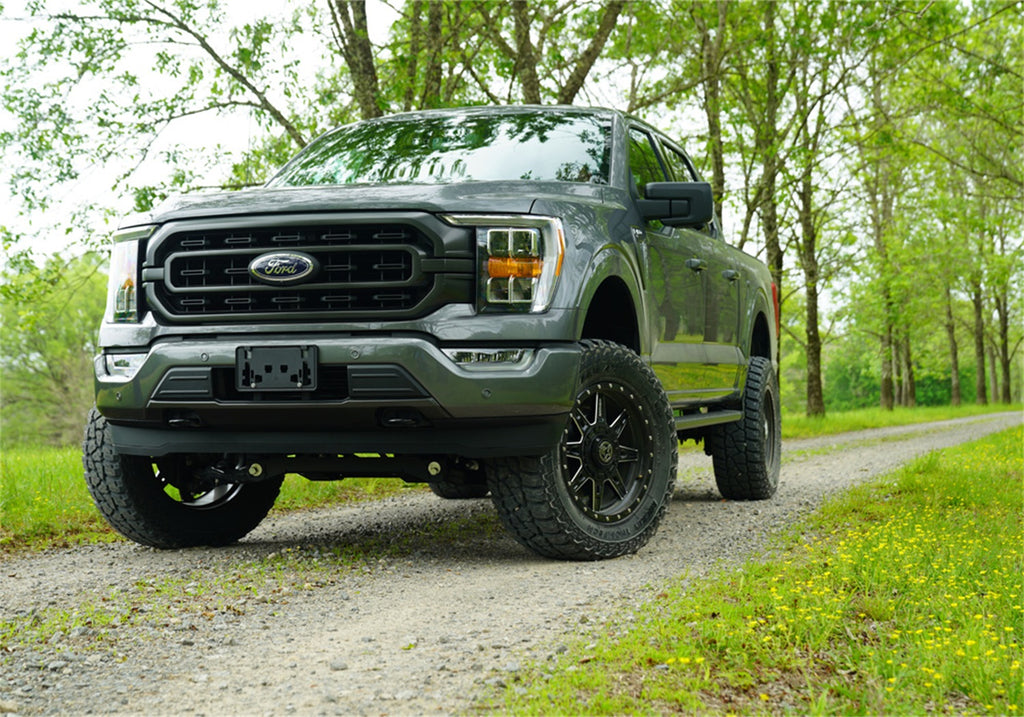 Superlift K130F 6in. Lift Kit w/FOX Shocks-21-24 F150 non-Raptor 4WD w/out Tremor Package for Select Ford F-150