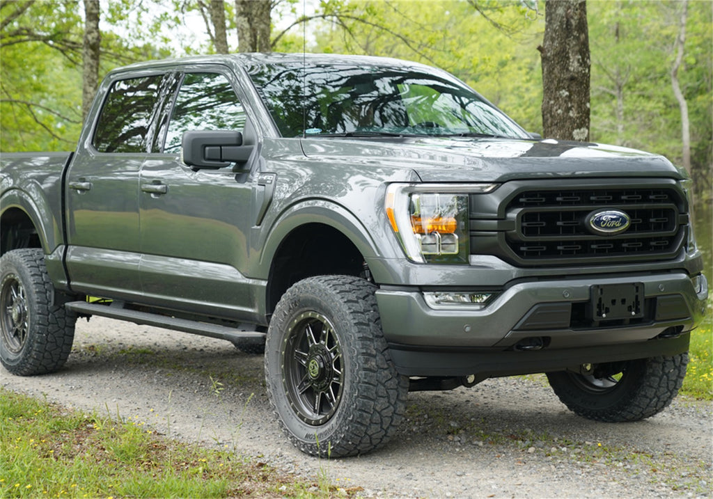 Superlift K130F 6in. Lift Kit w/FOX Shocks-21-24 F150 non-Raptor 4WD w/out Tremor Package for Select Ford F-150