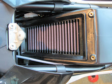 Load image into Gallery viewer, K&amp;N KT-6908 Replacement Air Filter for Select Husqvarna 701 Enduro, Husqvarna 701 Enduro LR, Husqvarna 701 Supermoto, KTM 690 Enduro, KTM 690 Enduro R, KTM 690 SMC, KTM 690 SMC-R