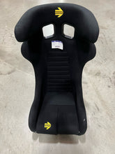 Load image into Gallery viewer, NOT IN NEW CONDITION - SCRATCH AND DENT MOM1076BLK Daytona EVO Racing Seat Size XL Black