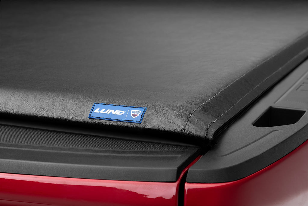 Lund 960295 Genesis™ Roll Up Tonneau for Select Chevrolet Colorado, GMC Canyon