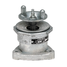 Load image into Gallery viewer, Lincoln Industrial 816 Bearing Packer, Services Bearings with 5/8 to 1-1/2 Inch ID, 3-1/4 Inch OD