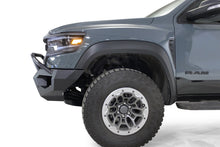 Load image into Gallery viewer, Fab Fours DX21-X5552-B Matrix Front Bumper for Select Ram
