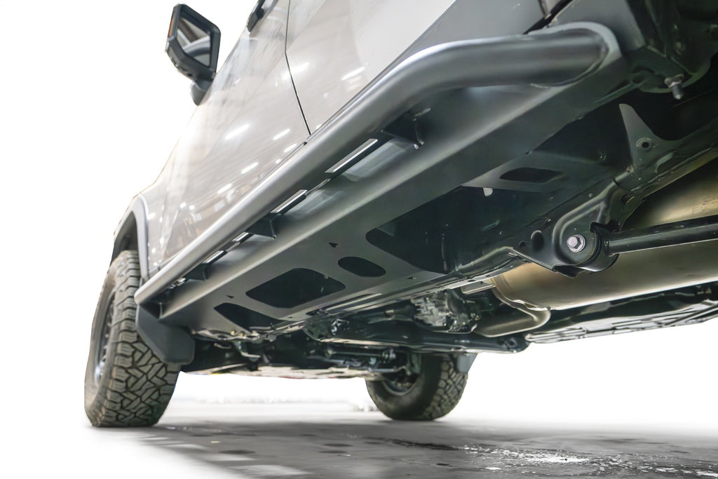 Fab Fours TL24-G6750-1 Rock Slider for Select Toyota Land Cruiser