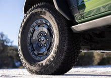 Load image into Gallery viewer, Ford Performance Parts M-1007K-P1785E 2021-2024 Bronco Everglades Wheel Kit-Carbonized Gray for Select Ford Bronco