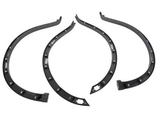 Load image into Gallery viewer, Ford Performance Parts M-19008-RT Wheel Lip Molding Kit for Select Ford Ranger