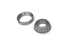 Load image into Gallery viewer, Ford Performance Parts M-4210-C3 8.8" Ring And Pinion Installation Kit for Select Ford Country Squire, Ford Crown Victoria, Ford F-150, Ford F-150 Heritage, Ford LTD, Ford LTD Crown Victoria, Ford Mustang, Ford Ranger, Ford Thunderbird, Lincoln