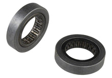 Load image into Gallery viewer, Ford Performance Parts M-4413-B Mustang Super 8.8 IRS Bearing &amp; Seal Kit for Select Ford Mustang