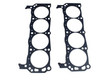 Load image into Gallery viewer, Ford Performance Parts M-6051-C51 302/351 Head Gasket Set for Select Bricklin SV-1, DeTomaso Mangusta, DeTomaso Pantera, Ford Bronco, Ford Country Sedan, Ford Country Squire, Ford Custom, Ford Custom 500, Ford E-100 Econoline, Ford E-100 Econoline Club