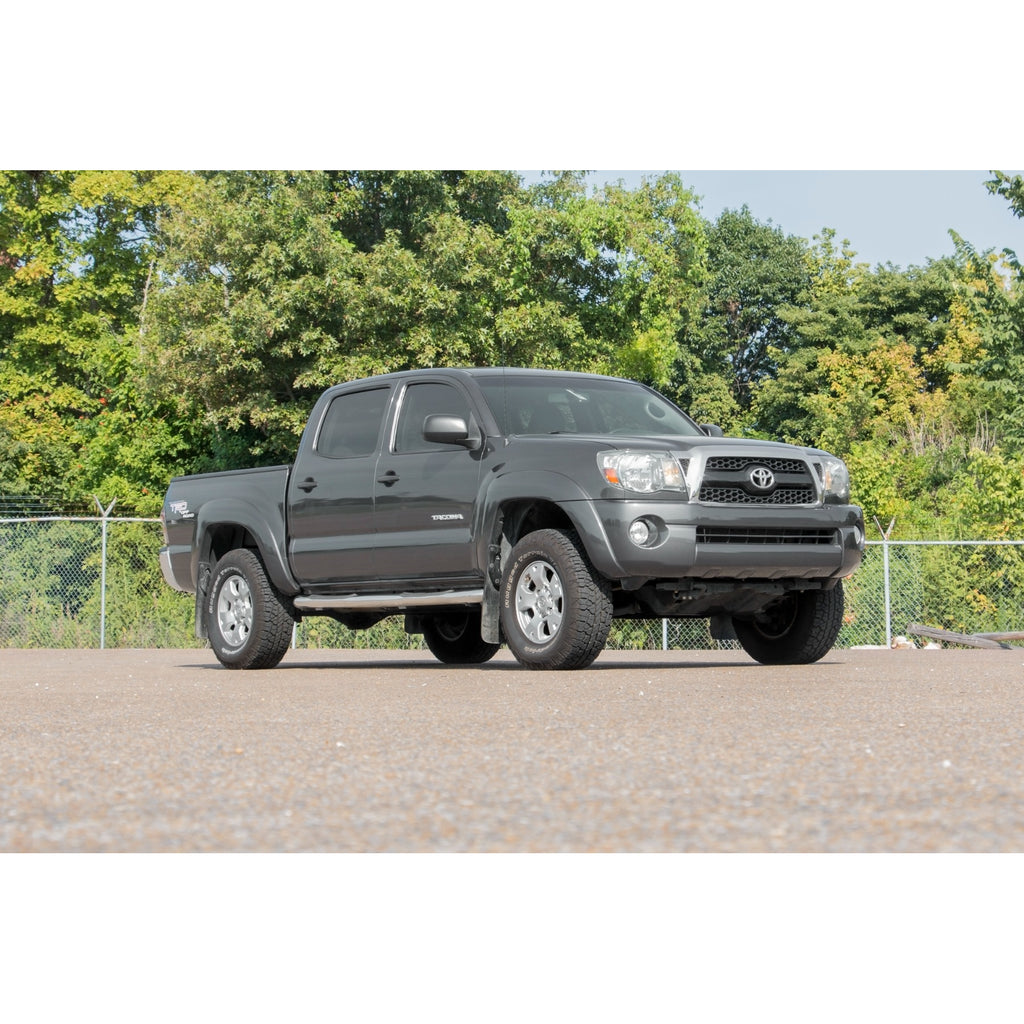 M1-Adjustable-Leveling-Struts-Monotube-0-2-Inch-Toyota-Tacoma-(05-23)-Rough-Country