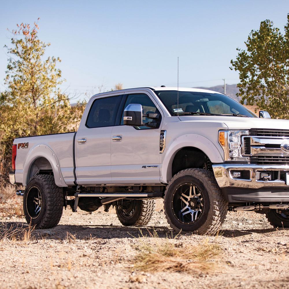 M1-Flares-Oxford-White-Ford-F250350-Super-Duty
