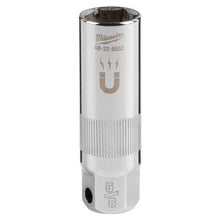 Load image into Gallery viewer, Milwaukee 48-22-9552 3/8&quot; Drive 5/8&quot; Magentic Spark Plug Socket