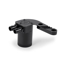 Load image into Gallery viewer, Mishimoto MMBCC-F80-15CBS for Select BMW M2, BMW M3, BMW M4