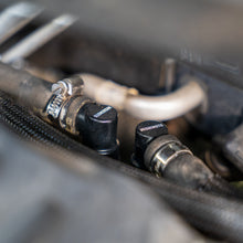 Load image into Gallery viewer, Mishimoto MMFT-HH-5858-90 for Select Dodge Durango, Jeep Grand Cherokee
