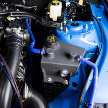 Load image into Gallery viewer, Mishimoto MMHOSE-MUS4-24BL for Select Ford Mustang