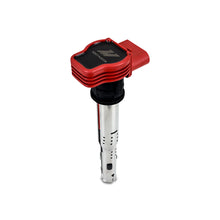 Load image into Gallery viewer, Mishimoto MMIG-VW-06 for Select Audi A4, Audi A4 Quattro, Audi A5 Quattro, Audi A6, Audi A6 Quattro, Audi A7 Quattro, Audi A8 Quattro, Audi Q5, Audi Q7, Audi R8, Audi S4, Audi S5, Audi S6, Audi S8, Audi SQ5, Volkswagen Beetle, Volkswagen CC, Volkswagen