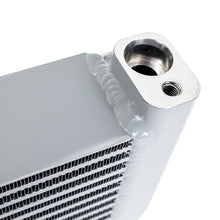 Load image into Gallery viewer, Mishimoto MMOC-F10-12SL for Select BMW M5, BMW M5 Touring, BMW M6, BMW M6 Gran Coupe, BMW M8, BMW M8 Gran Coupe, BMW M850i xDrive, BMW M850i xDrive Gran Coupe
