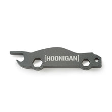 Load image into Gallery viewer, Mishimoto MMOFC-SUB-HOONSL Subaru Oil Filler Cap, Hoonigan for Select Subaru B9 Tribeca, Subaru Baja, Subaru Forester, Subaru Impreza, Subaru Justy, Subaru Legacy, Subaru Outback, Subaru SVX, Subaru Tribeca, Subaru WRX, Subaru WRX STI